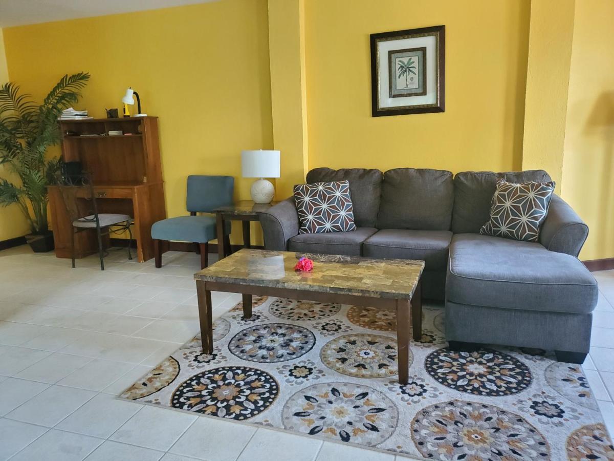 Miramar Villas Resort San Pedro  Εξωτερικό φωτογραφία