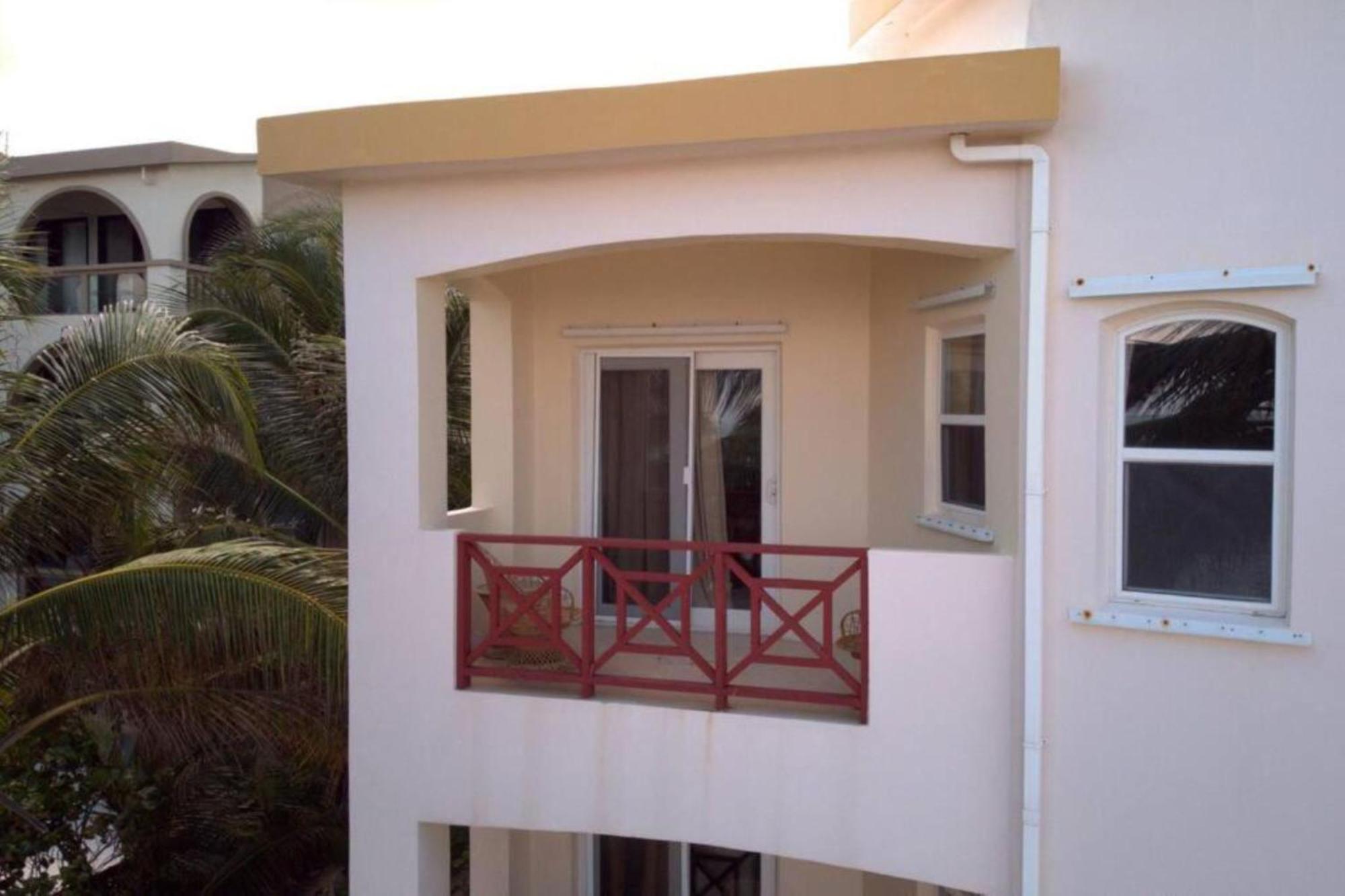 Miramar Villas Resort San Pedro  Εξωτερικό φωτογραφία